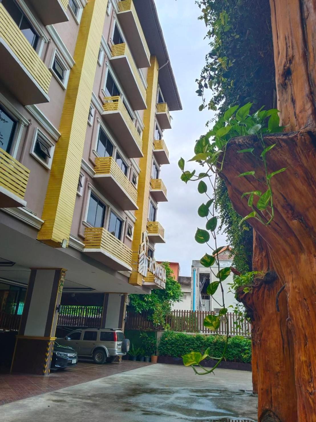 Romena Grand Hotel Čiang Mai Exteriér fotografie